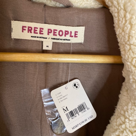 NWT Free People Joplin Boxy Fleece Furry Retro Jacket - Picture 2 of 10
